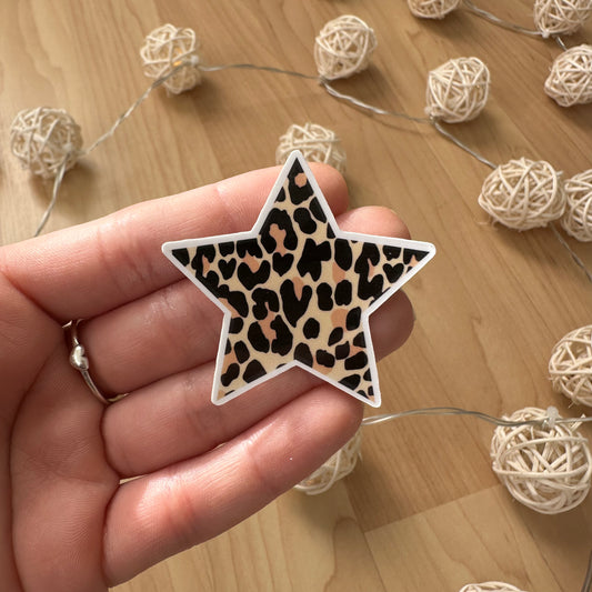 Pegatina de estrella con estampado de leopardo